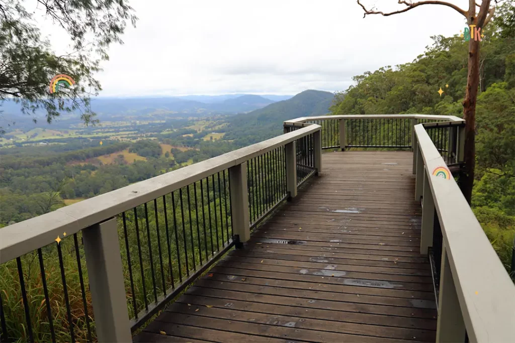 Mapleton Falls National Park